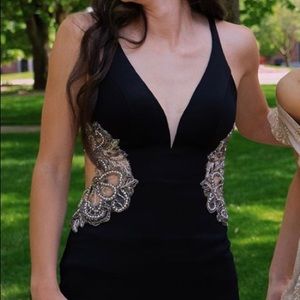 BLACK PROM DRESS